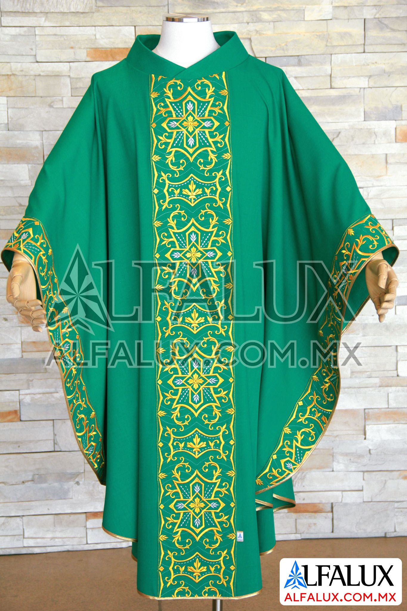 27 FIDELIS Alfalux Casulla Central Verde Laterales 23 (1)
